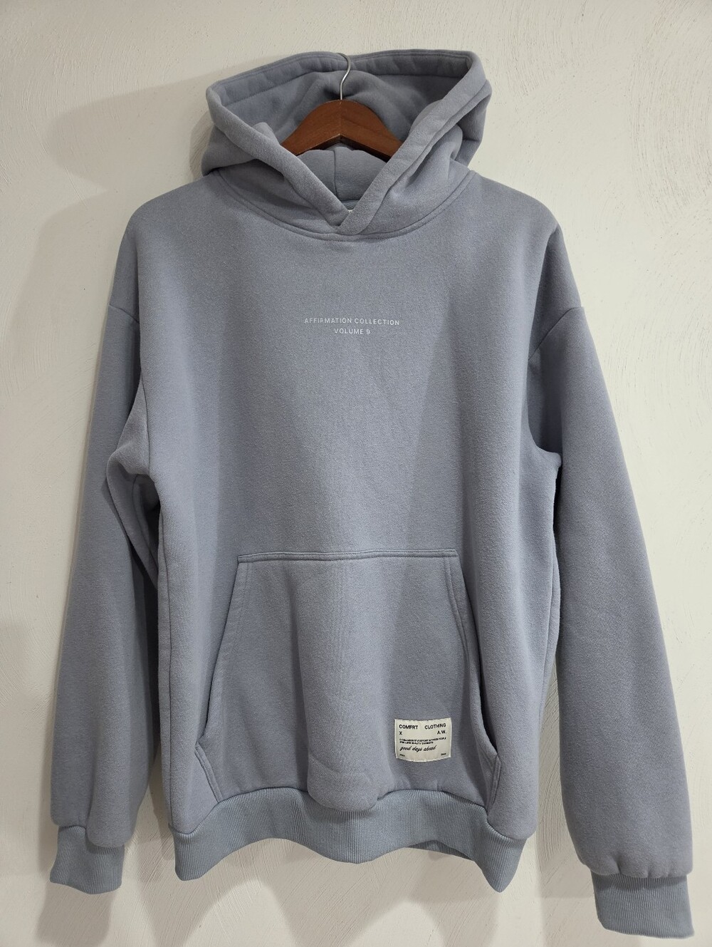Comfrt Slate Affirmation Hoodie Size Small
